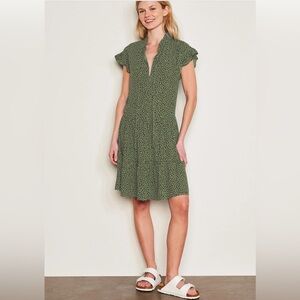 NWOT SUNDRY Sz S women’s Green / Navy Patterned ruffle mini